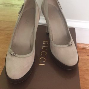 Gucci pale suede 3” heels (1” platform) 4” total H